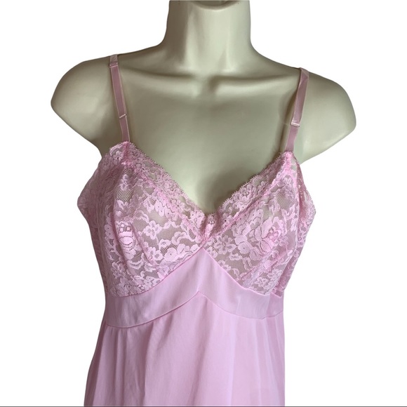 Vintage Vanity Fair Women’s Pink Slip Lingerie Tricot Nylon size 34 - Picture 2 of 12